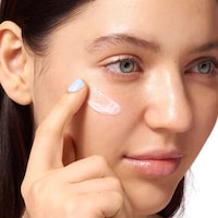 Concentrated Ceramide Moisturizers Image 3