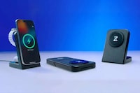 Swiveling Wireless Smartphone Chargers Image 1