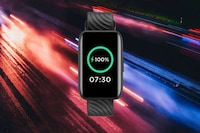 Hybrid Fitness Smartwatches Image 4