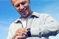 Hybrid Fitness Smartwatches Image 5