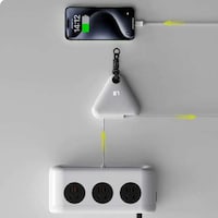Wearable Triangular Power Banks Image 5