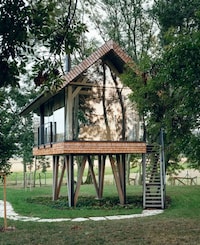 Tranquil Elevated Tiny Homes Image 2