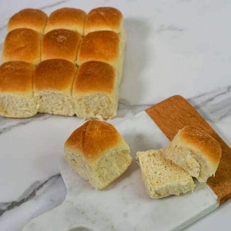 Low-Carb Hawaiian Rolls