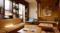 Local Material-Elevated Californian Hotels Image 4