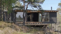 Outdoor-Blended Summer Houses Image 1