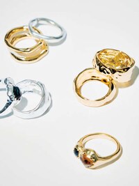 Valentine’s Day Jewelry Collections Image 4