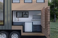 Outdoor Entertaining Tiny Homes Image 5