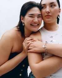 Friendship-Inspired Jewelry Collabs Image 3