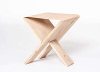 Ultra-Simple Workstation Seats Image 2