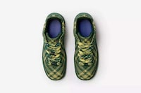 Subtly Luxurious Sneaker Styles Image 8