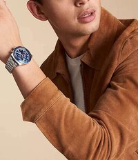Elevated Sporty Men's Watches Image 5