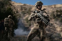Range-Roving Sniper Scopes Image 3