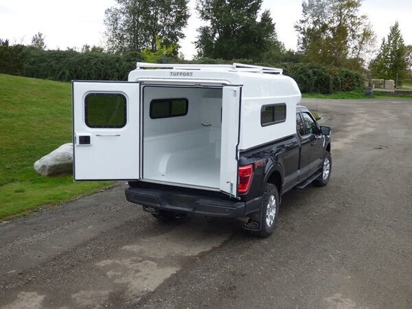 Ruggedly Lightweight Campers Image 2