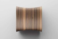 Visibly Undulating Stool Designs Image 3