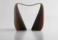 Visibly Undulating Stool Designs Image 4