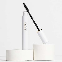 Clean Volumizing Mascaras Image 1