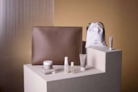 Luxurious Airline Amenity Kits Image 2