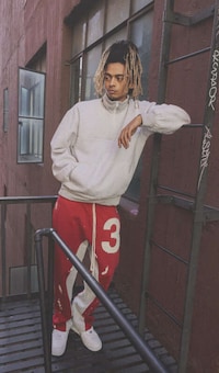Western-Influenced Spring Menswear Image 6