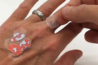 Healing Transparent Skin Patches Image 1