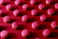 Ketchup-Flavored Macarons Image 2