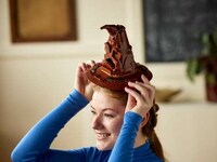 Buildable Wizard Hats Image 2