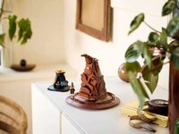 Buildable Wizard Hats Image 4