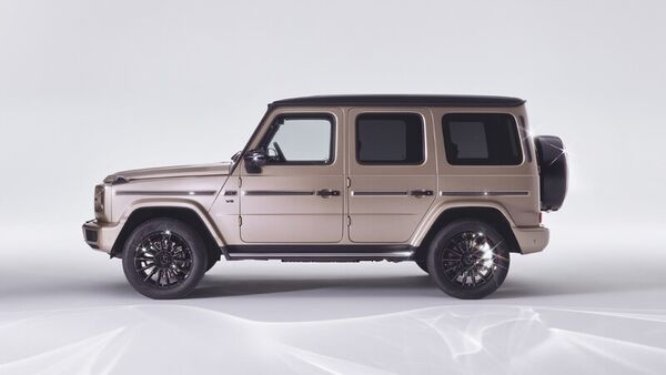 Romantic Luxury Vehicle Ads