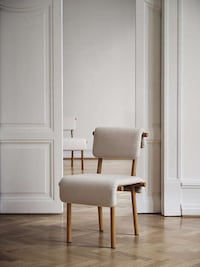 Dynamic Structural Dining Chairs Image 3