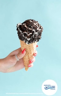 Crushed Cookie Ice Creams Image 1