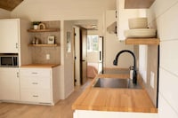 Porch-Embedded Portable Homes Image 3