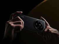 Quad-Lens Liquid Display Smartphones Image 2