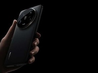 Quad-Lens Liquid Display Smartphones Image 4