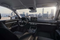 Hydrogen Fuel Cell SUVs Image 5