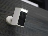 Wireless Pro-Grade Security Cameras Image 1