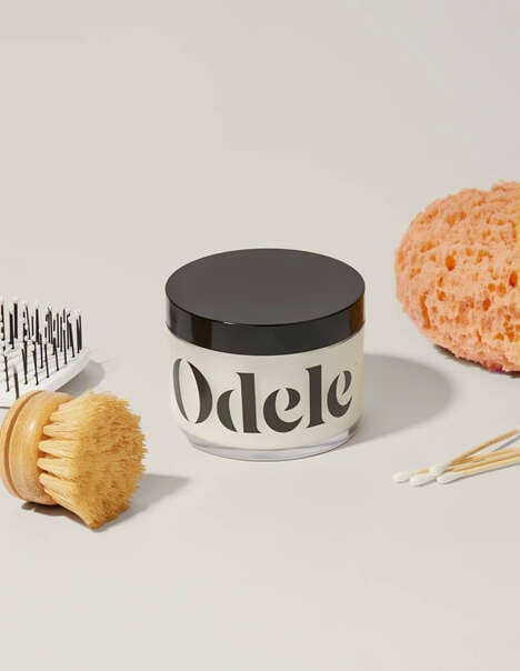 Exfoliating Dual-Purpose Scrubs