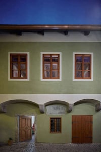 Renaissance Building-Transformed Homes Image 1