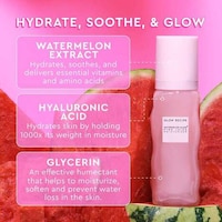 Oil-free Refillable Moisturizers Image 2