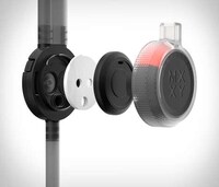 Versatile Athletic Hydration Systems Image 5