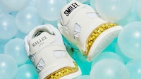 Happy Bauble-Equipped Sneakers