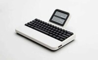 3D-Printed E Ink Typewriters Image 2