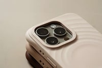 Minimal Textural Smartphone Cases Image 2