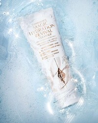Priming Facial Cleansers Image 1