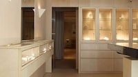 Subtly Luxurious Jewelry Stores Image 3