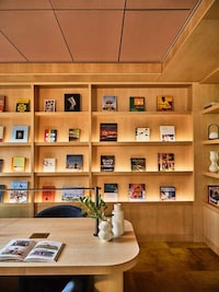Redefined LA-Based Comfortable Offices Image 2