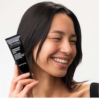 Mineral SPF Anti-Aging Moisturizers Image 2