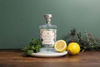 Royal Garden-Made Gins Image 3