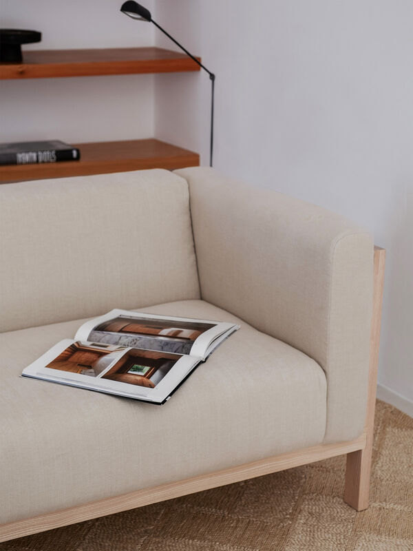 Elevator-Inspired Cozy Sofa Collections
