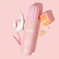 Cake-Scented Shower Foams Image 1
