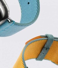 Pastel-Hued Tech Accessories Image 7