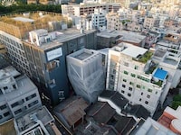 Metal-Wrapped Exhibition Spaces